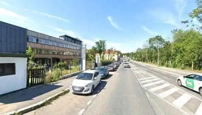 Miphone Street View A 360 - Praha 9-hrdlořezy