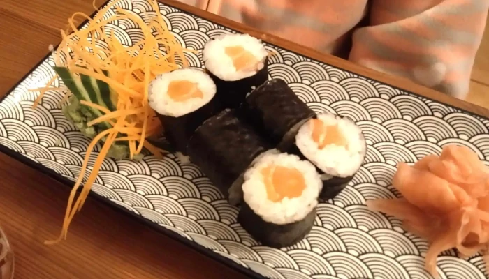 Mirasushi Poke Adresa - Město