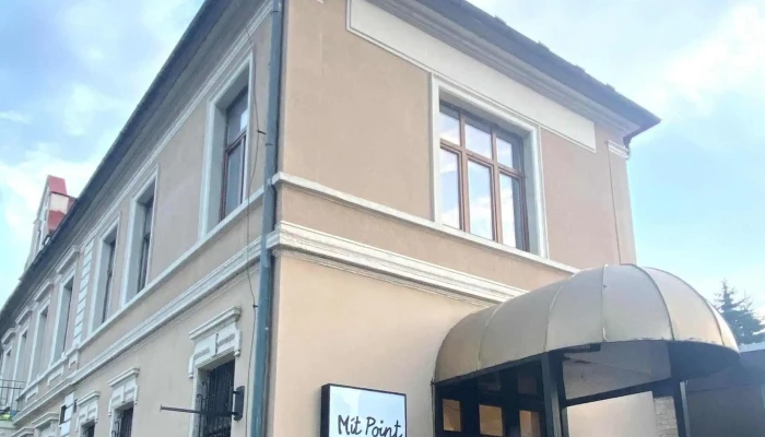 Mit Point Oteviraci Doba - Vrážská 325