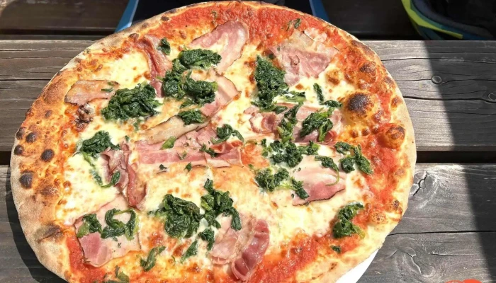 Mnichovicka Krcma Pizza - Nádražní 25