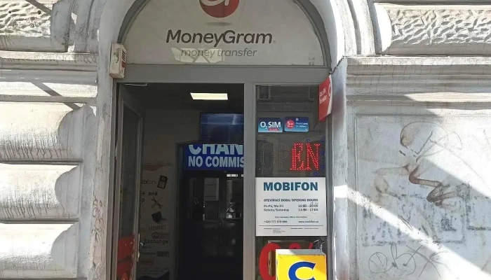 Mobifon -  Exterier - Praha 3-žižkov