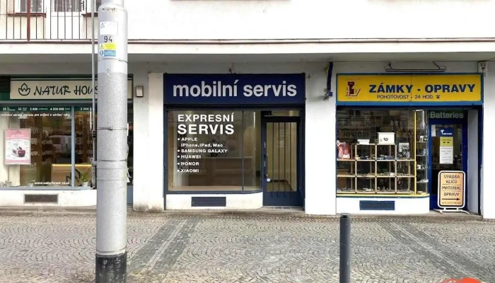 Mobilní servis - Strossmayerovo náměstí - Praha 7-Holešovice