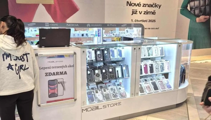 Mobilstore Sro   Oc Varyada Uvnitr - Kpt. Jaroše 375/31