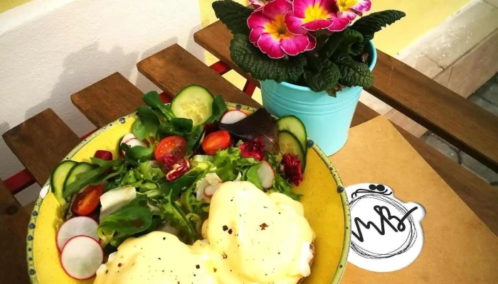 Moms Bakehouse Vejce Benedikt - Vašatova 1398