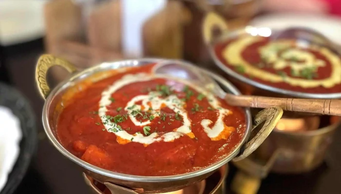 Mount Everest Restaurant -  Otevřeno Nyni - Okrajová 1350