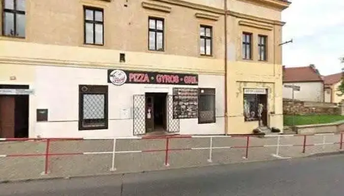 Mr -  Food Street View A 360deg - Pražská 130