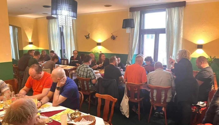Munal Nepalska A Indicka Restaurace Kadan Vse - B. Němcové 1689
