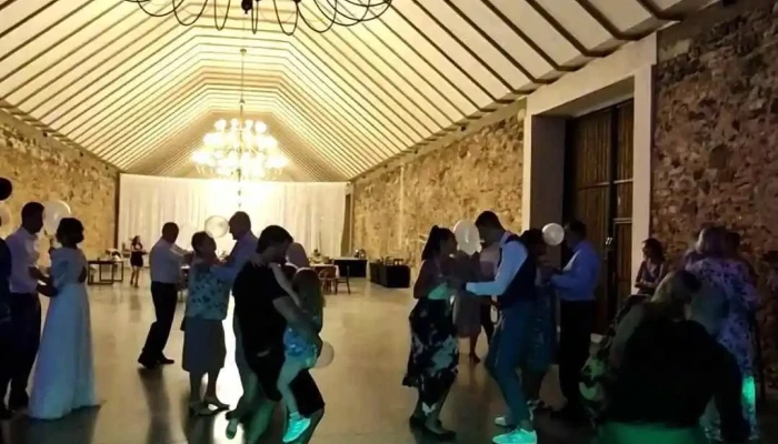 Na Kmine Penzion Svatby Firemni Akce Videa - Bedřicha Smetany 24