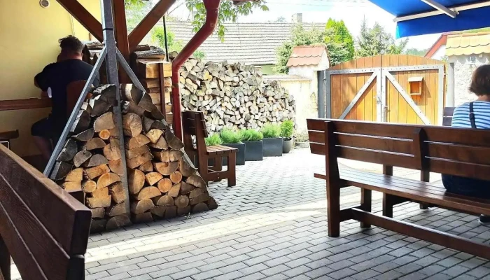 Na Pekarne Vzhled A Atmosfera - Čakovičky-mratín