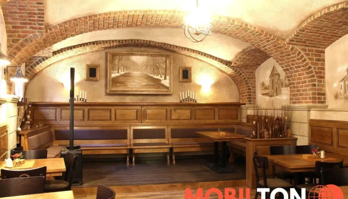 Nabrezni Terasy Restaurace A Penzion Od Vlastnika - Nábřežní Ulice, Havlíčkovo Nám. 254/7