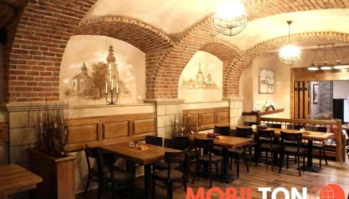 Nabrezni Terasy Restaurace A Penzion Vzhled A Atmosfera - Nábřežní Ulice, Havlíčkovo Nám. 254/7