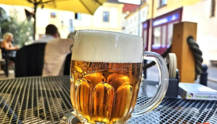 Naivni Restaurant Prazdroj - Kutnohorská 54