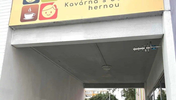 Nas Obyvak   Kavarna S Detskou Hernou Vse - Stankovského 1643