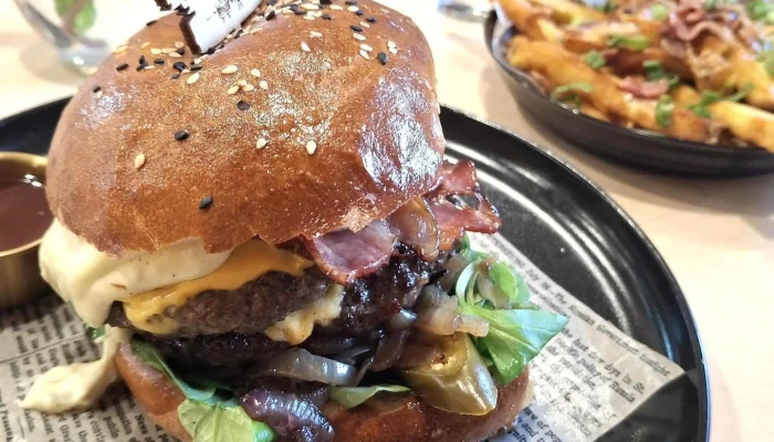 Naslano Nasladko Bistro - Janáčkovo Stromořadí 156