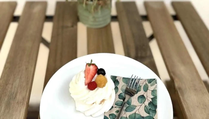 Natur Cafe Jidlo A Piti - Pražská 3338