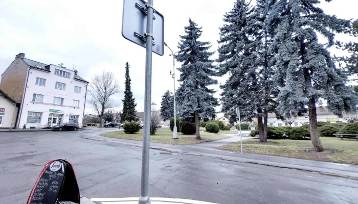 Nejen Kavarna U Radu Street View A 360deg - V. B. Třebízského 656