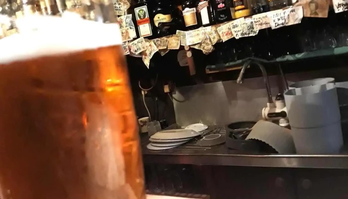 Nocni Bar Dira Jidlo A Piti - Nám. Míru 9