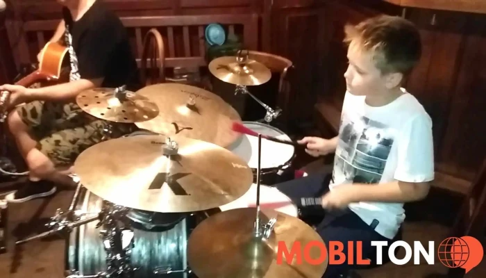 Nocni Bar Dira Videa - Nám. Míru 9