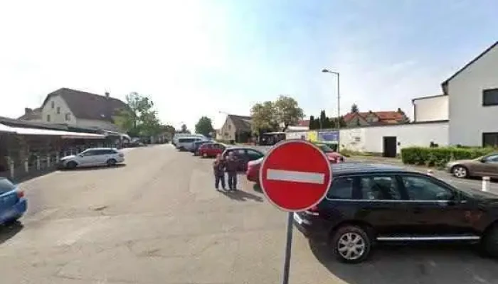 Obcerstveni   Ruzena Proskova Street View A 360deg - Velvarská 411