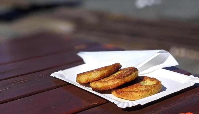 Obcerstveni Na Krd Comfort Food - Sendražice