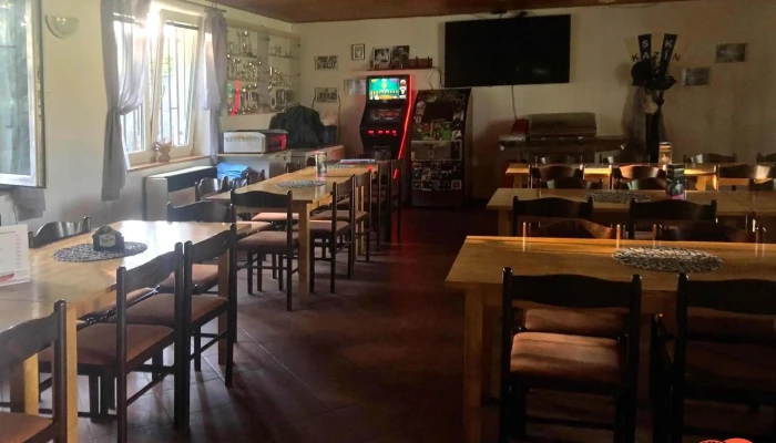 Obcerstveni Sk Kazin Vzhled A Atmosfera - Na Drahách 574