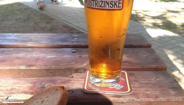 Obcerstveni U Modry Stiky Jezero - Jezero