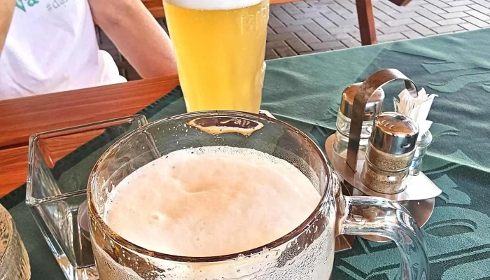 Obcerstveni U Veselky Instagram - Kamenný Přívoz