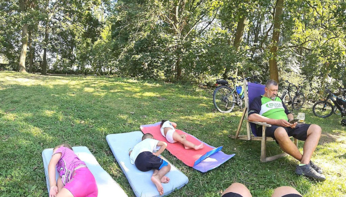 Obecni Hospudka Kostomlatky Slevy - Kostomlátky-kostomlaty Nad Labem