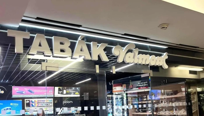 Oc Zlate Jablko Adresa - Nám. Míru 174