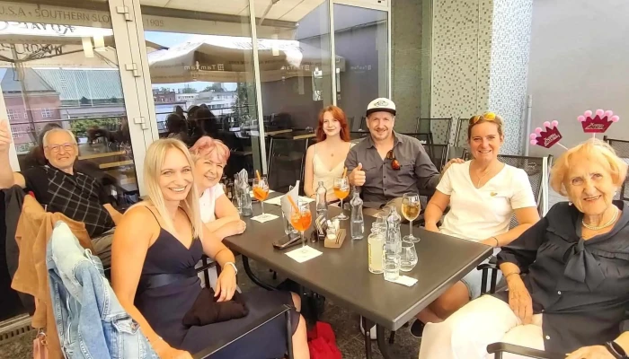 Oc Zlate Jablko Jak Se Dostat - Nám. Míru 174