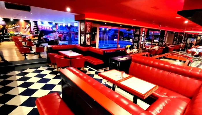 Olympia Bowling Mlada Boleslav Od Vlastnika - Krátká 905