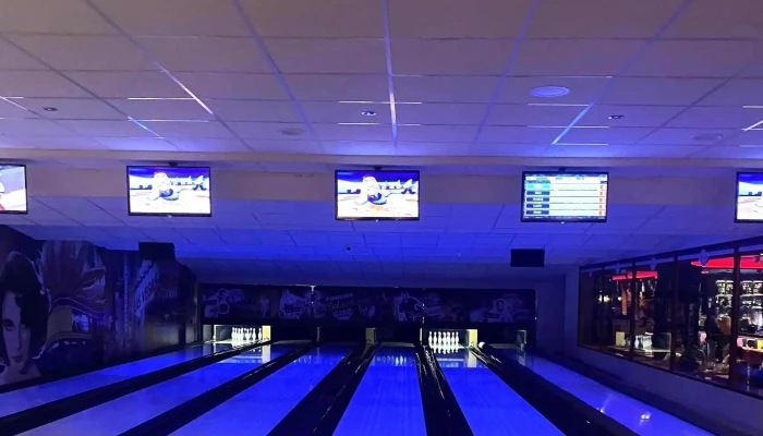Olympia Bowling Mlada Boleslav Videa - Krátká 905
