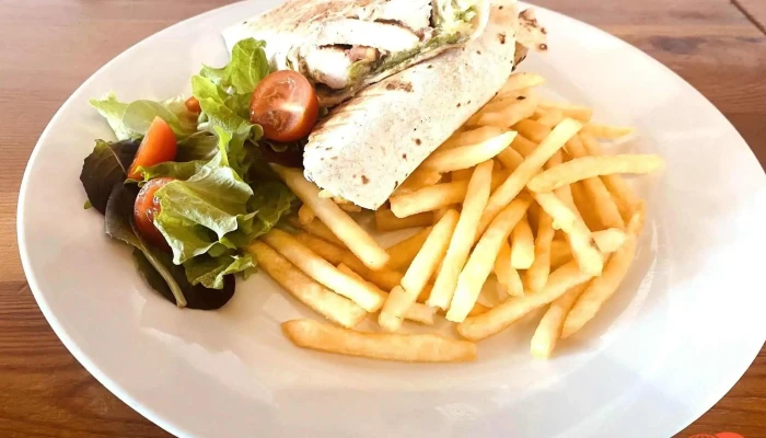 Opera Restaurant -  Jidlo A Piti - Nám. V. Hálka 90