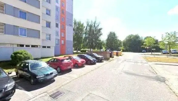 Oprafoun -  Street View A 360 - Táborská 1872