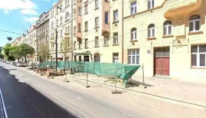 Opraveno -  Street View A 360deg - Praha 2-nusle