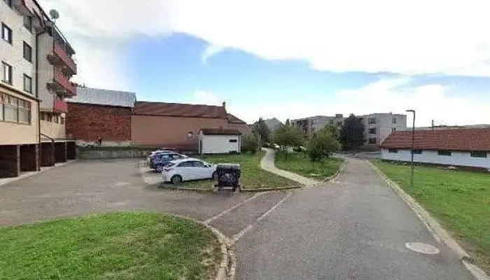 Opravtel -  Street View A 360 - Cash Electronic - Sběrné Místo, Komenského 1529