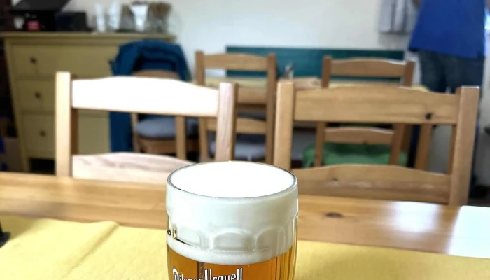 Osvezovna Na Kurtech Restaurace - Guth-jarkovského 698