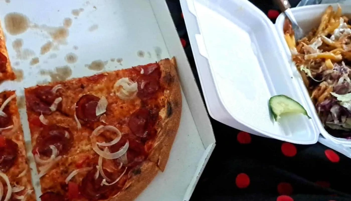 Papas Pizza Kebab Velvary Fotky - Školní 719