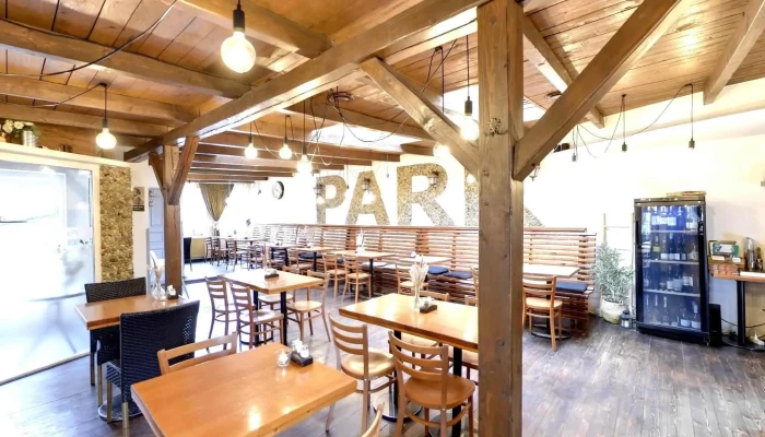 Park Cafe -    Restaurant Street View A 360deg - Poděbrady Iii