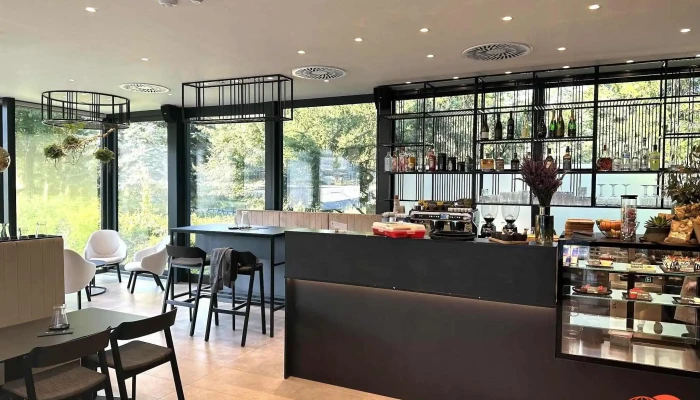 Park Cafe Zlin Vzhled A Atmosfera - Soudní 5549