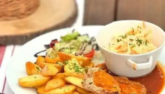 Penzion A Restaurace Janostik Jidlo A Piti - Ostravská 375