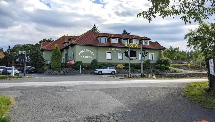 Penzion A Restaurace U Kasnych Exterier - Rymaně 655