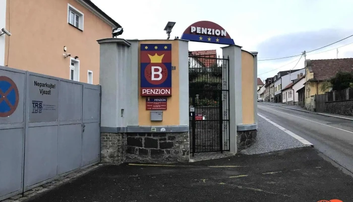 Penzion Bowling Sedlcany Exterier - Církvičská 386