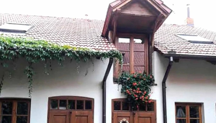 Penzion U Lva -  Slevy - Pražská 107