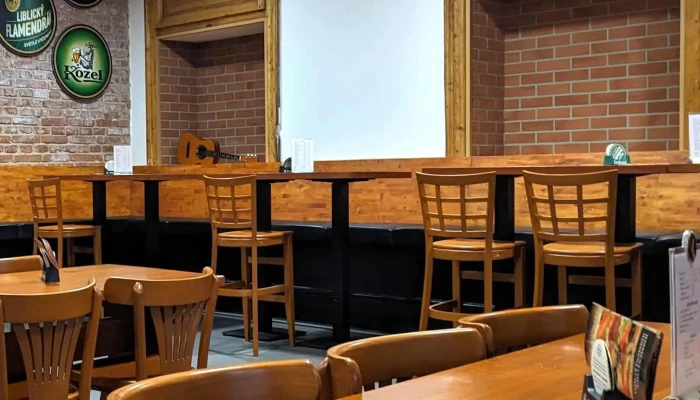 Peron Restaurant Bistro - Nádražní 300