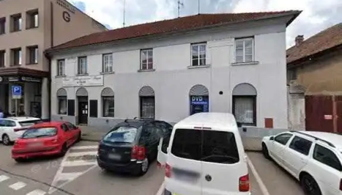 Pho Bom Vietnamska Kuchyne Street View A 360deg - Chlumec Nad Cidlinou Iv