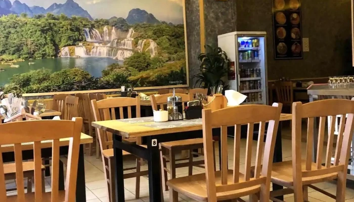 Pho Bom Vietnamska Kuchyne Vzhled A Atmosfera - Chlumec Nad Cidlinou Iv