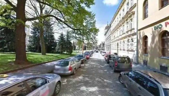Pho House -  Street View A 360deg - Nám. Svobody 11