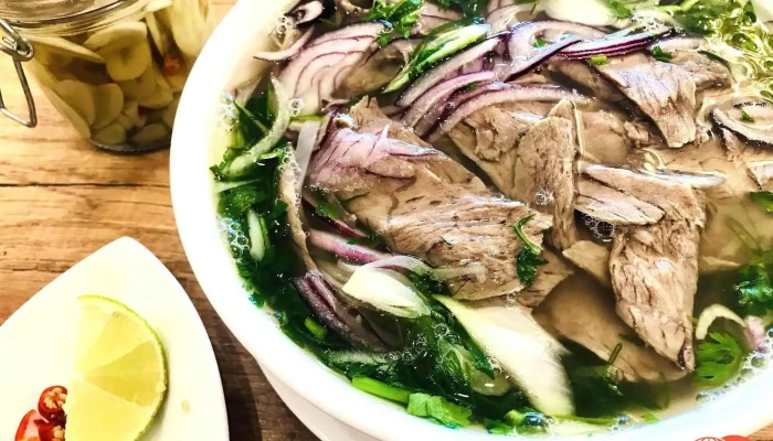Pho Mukarov Pho - Pražská 18