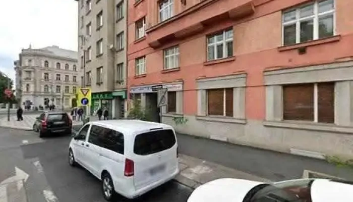 Phonedoktorcz Iteacoffee Sro Street View A 360deg - Praha 7-holešovice